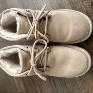 UGG Neumel Boot (lace-up chukka)